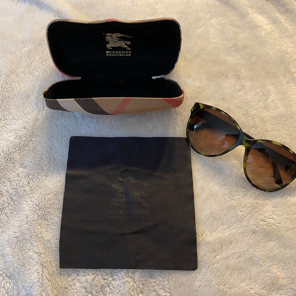 Burberry green-tortoise shell sunglasses